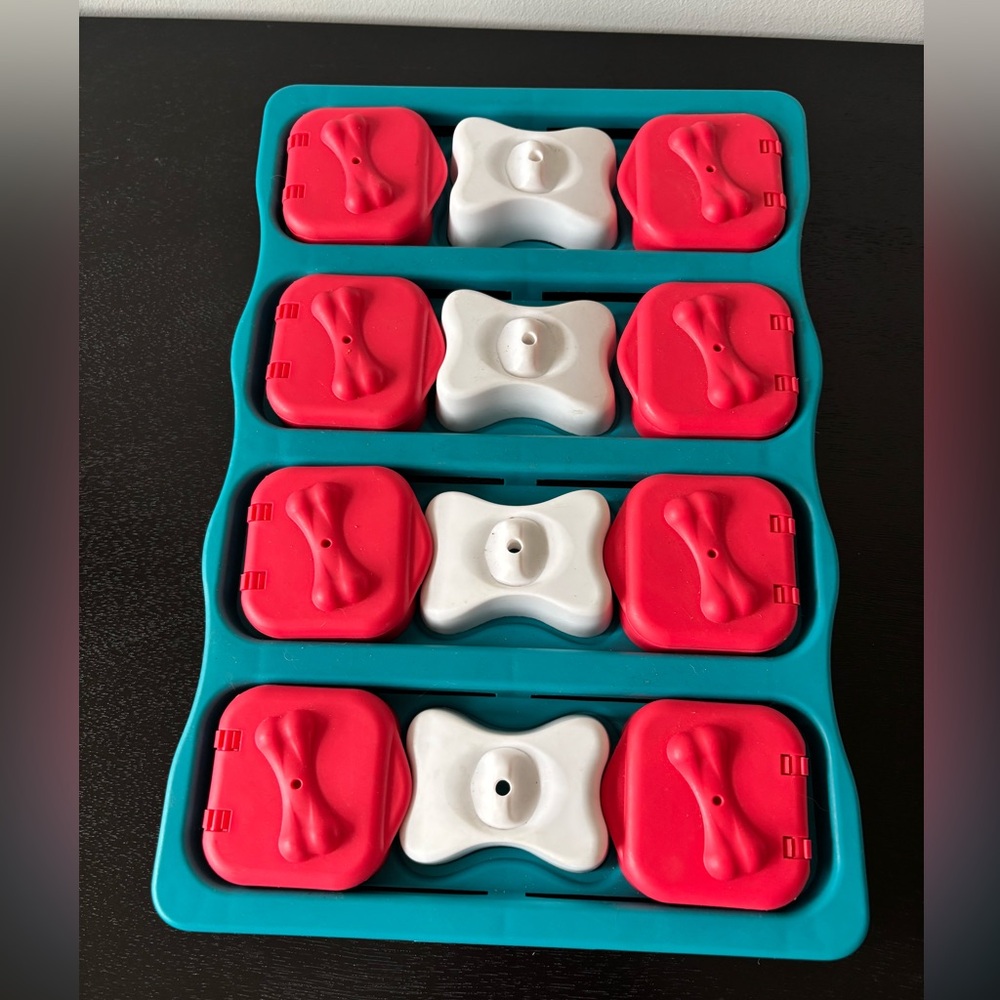 Dog puzzle toy